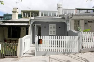 Exterior-web