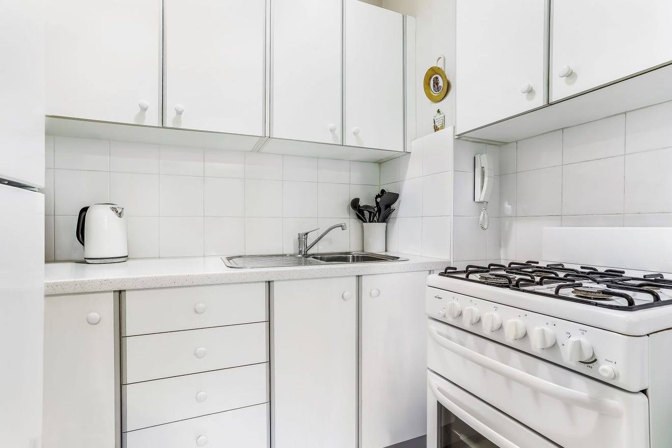 Kitchen 2