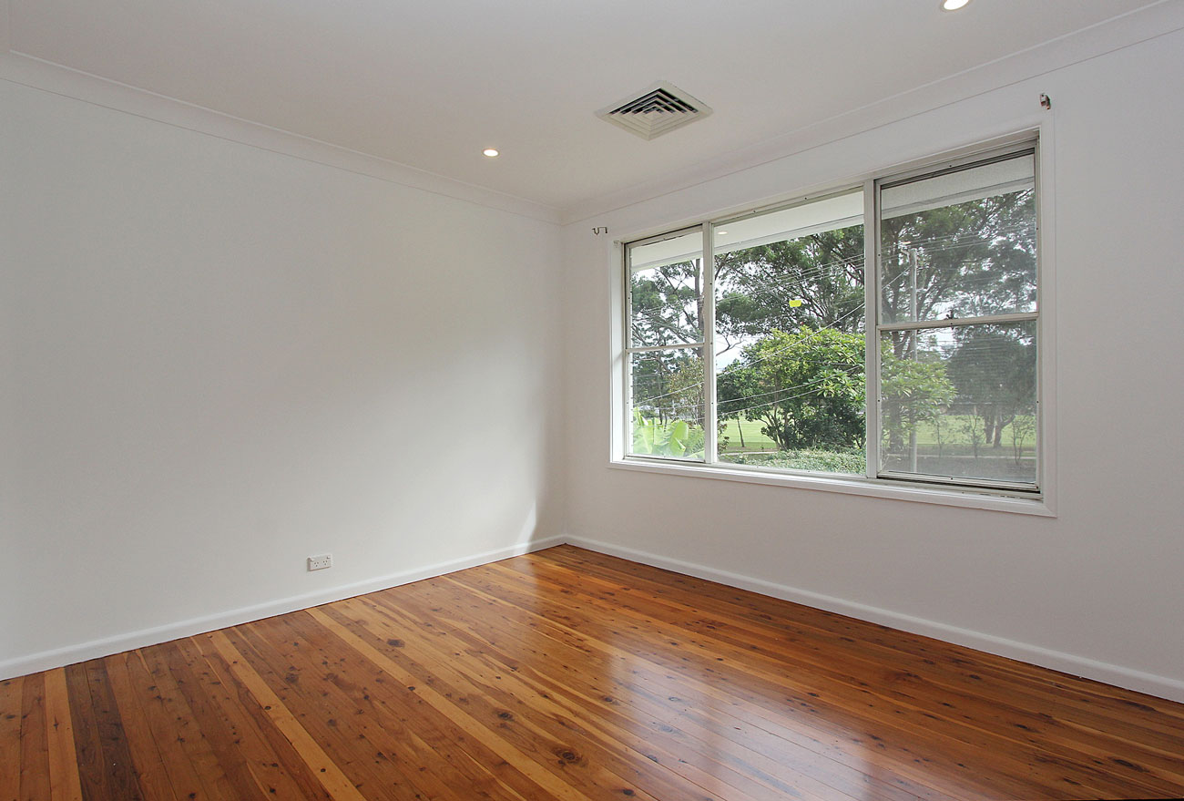 15-Mileham-Ave,-Baulkaham-Hills---Bedroom-2