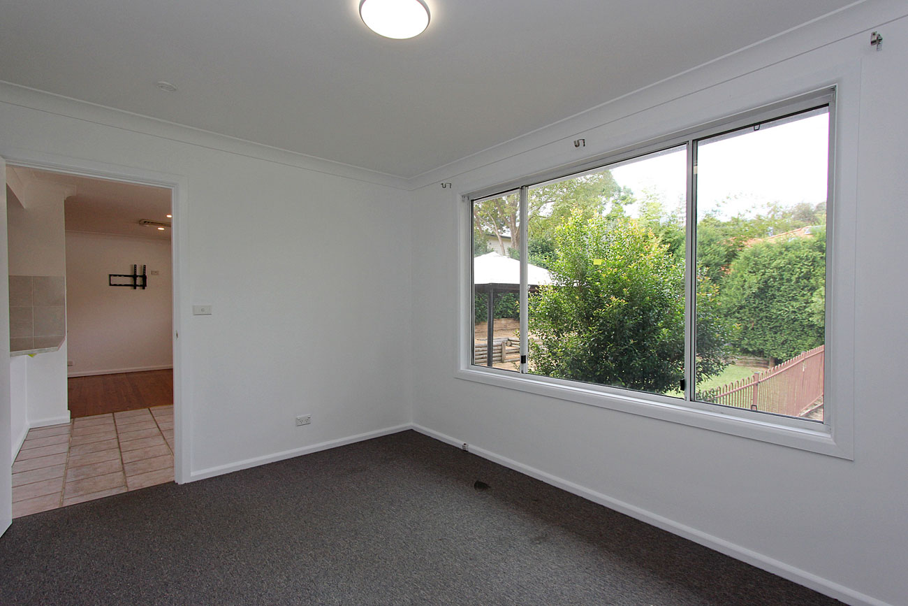 15-Mileham-Ave,-Baulkaham-Hills---Bedroom-4