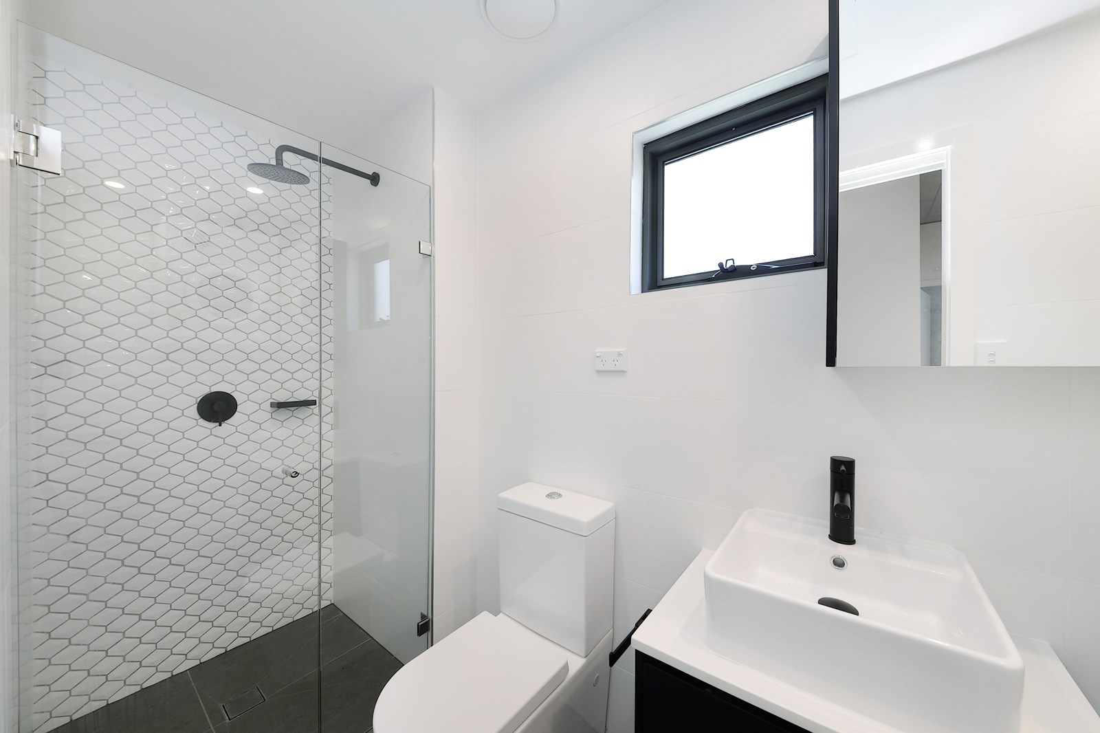 Ensuite 2